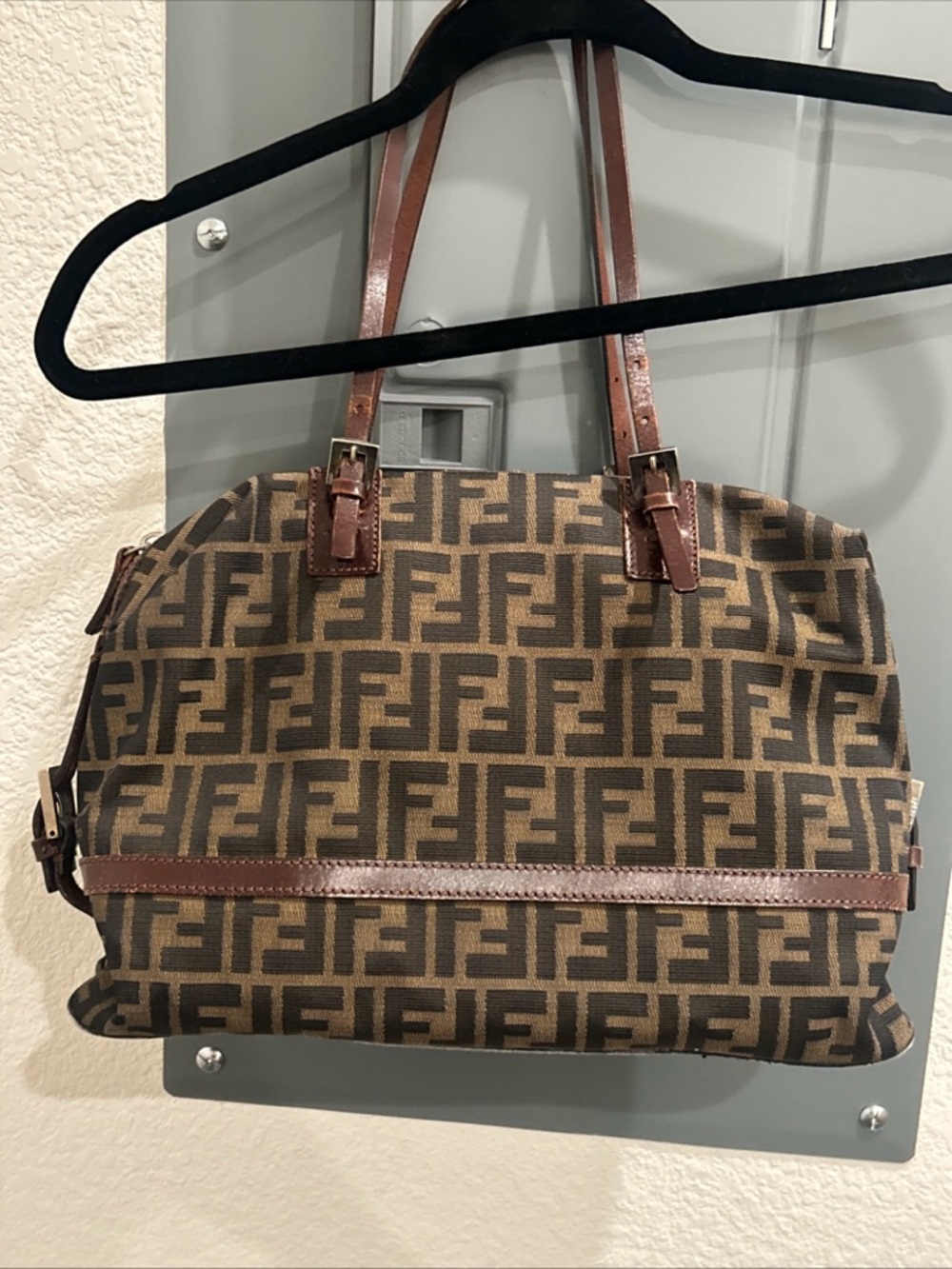 Fendi Zucca FF  Shoulder Bag Vintage  Brown Black canvas Tote 💯 authentic - Picture 7 of 13